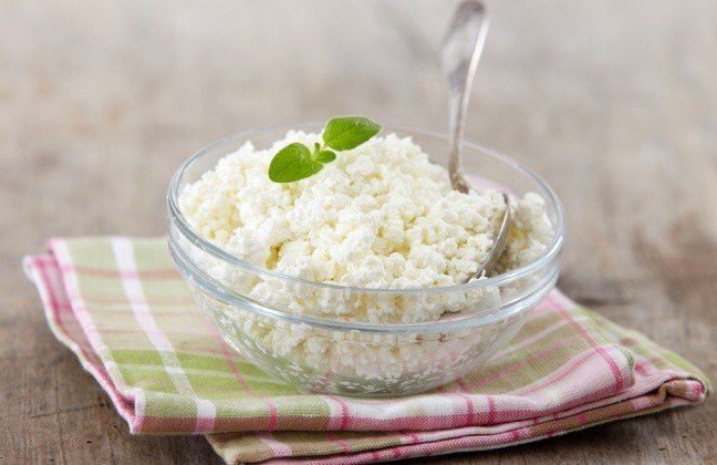 How to eat cottage cheese and avoid digestive problems